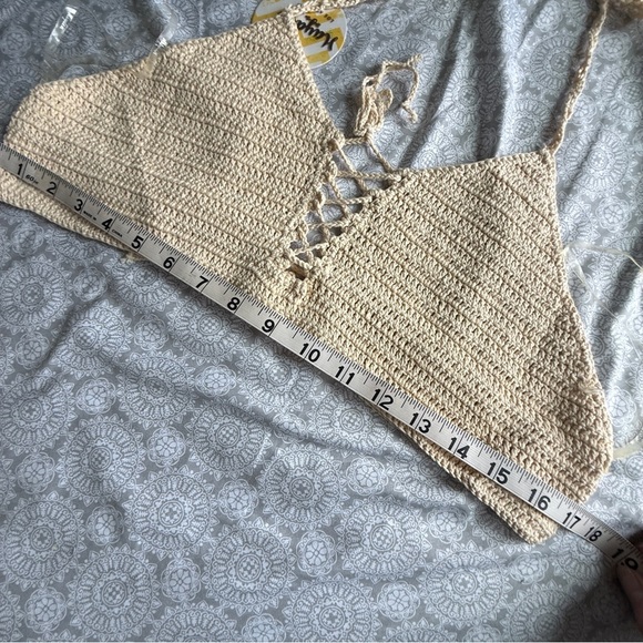 Hayden Los Angeles Natural Crochet Halter Bralette Top One Size New with Tags - Picture 6 of 6